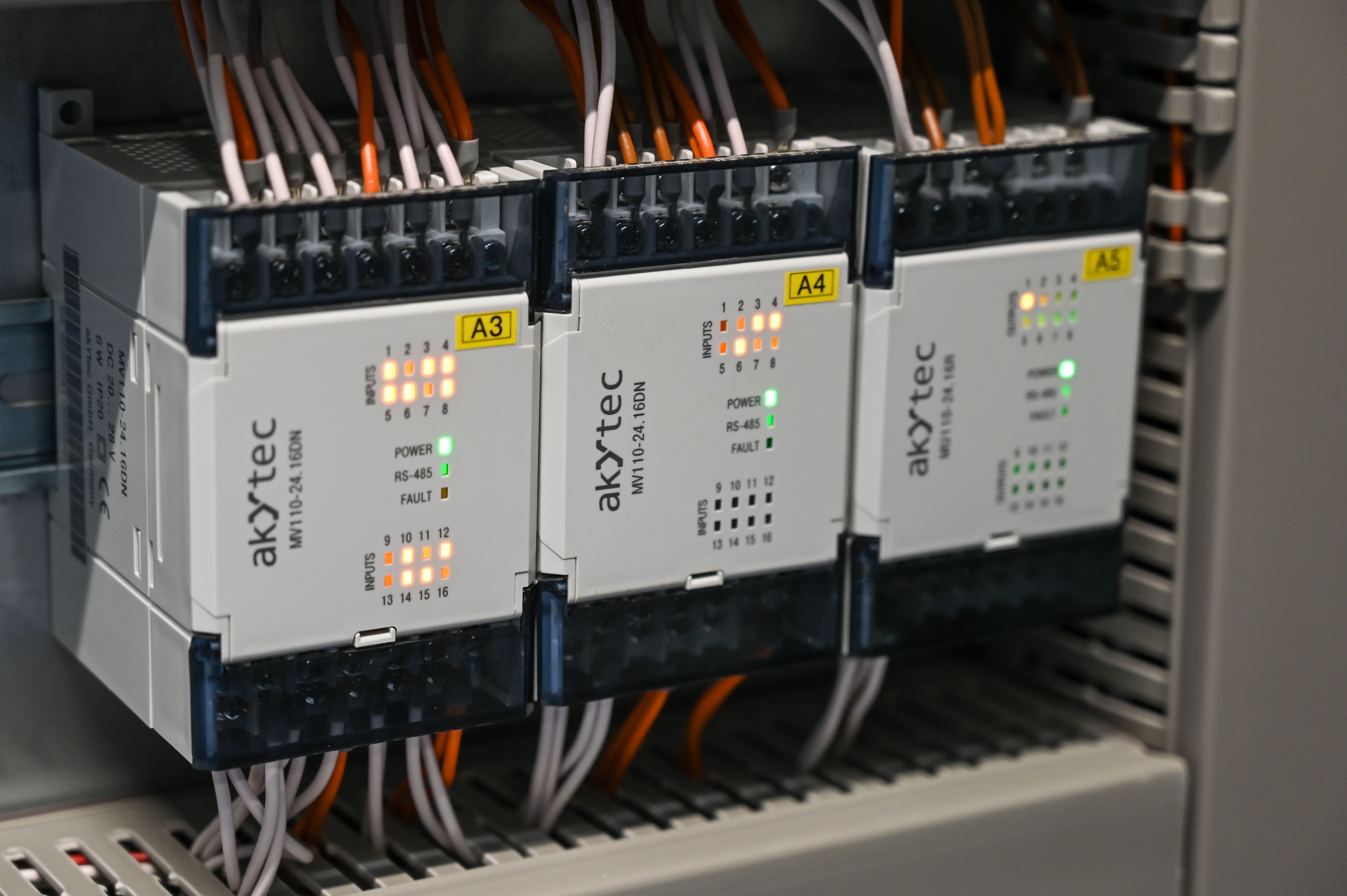 PLC